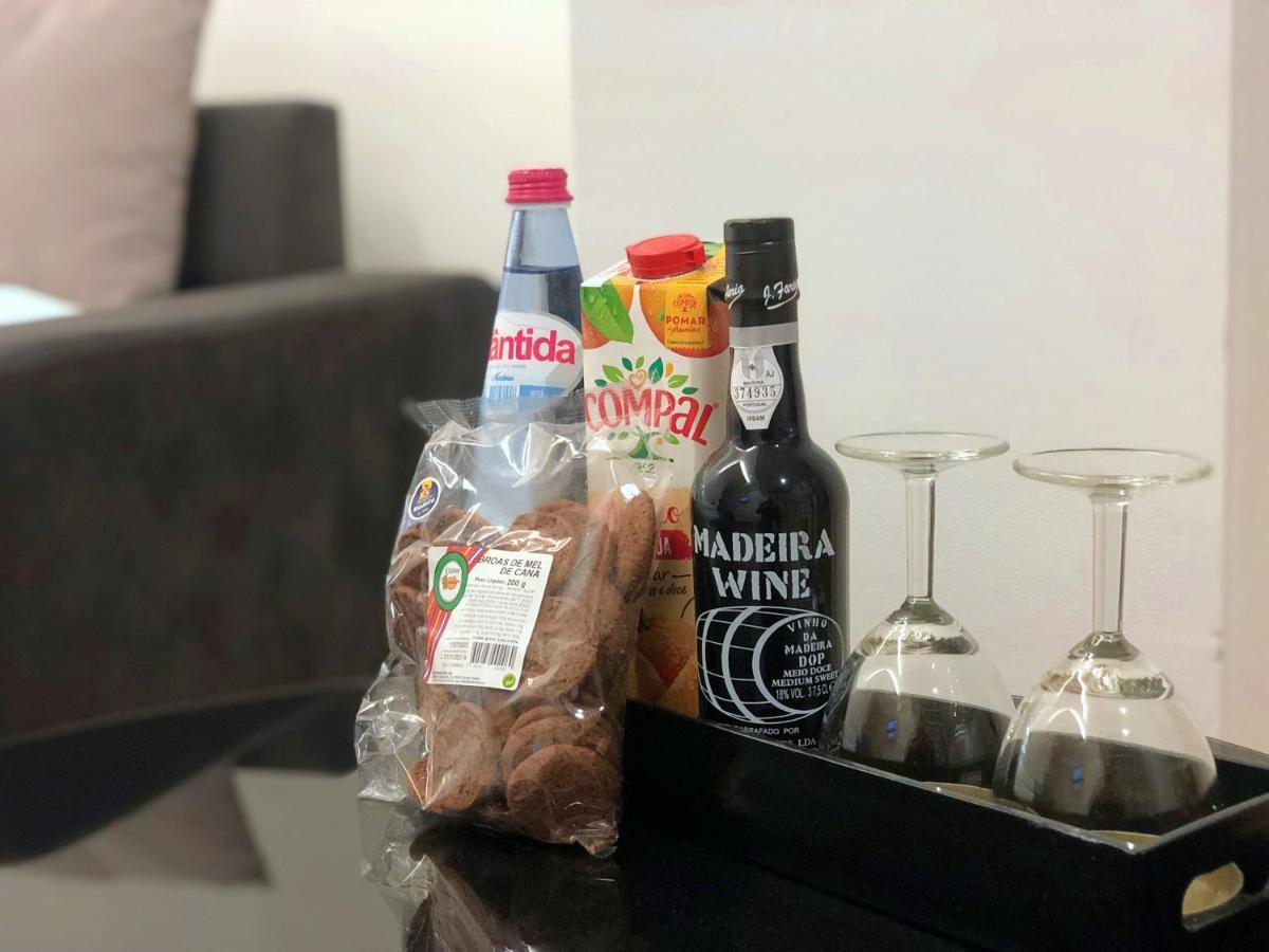Cayres Suites Carmo فونشال المظهر الخارجي الصورة
